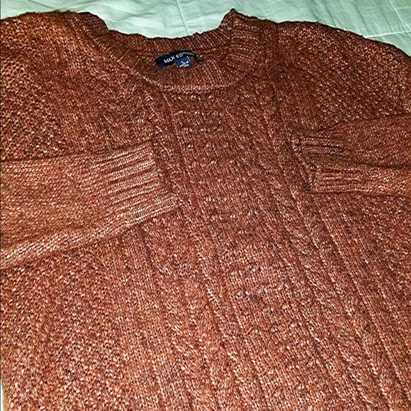 Brown Sweater with Plaid Design on Front - Picture 2 of 3